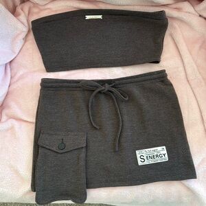 SHEIN women’s size large brown tube top‎ and mini shirt.